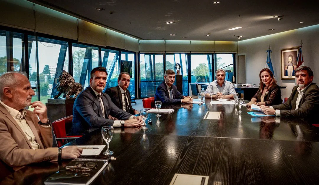 llaryora passerini quinteros llamosas